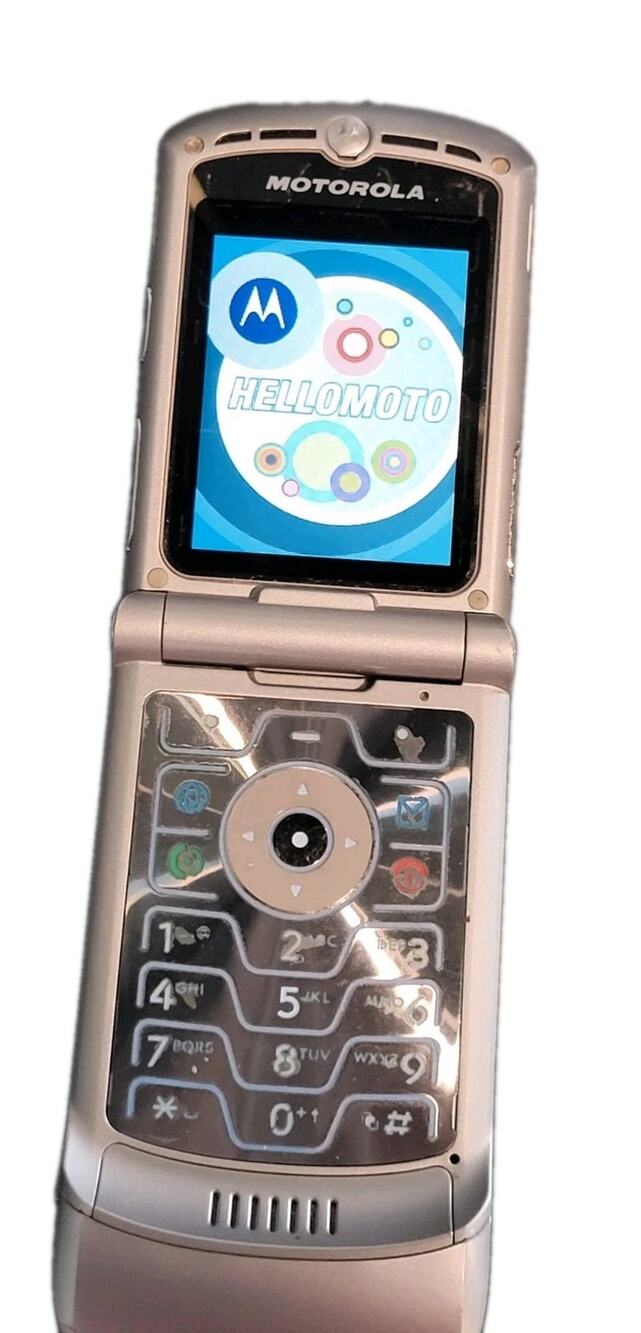 Motorola RAZR V3 Flip Cell Phone Silver Vintage Tested Works Needs Battery